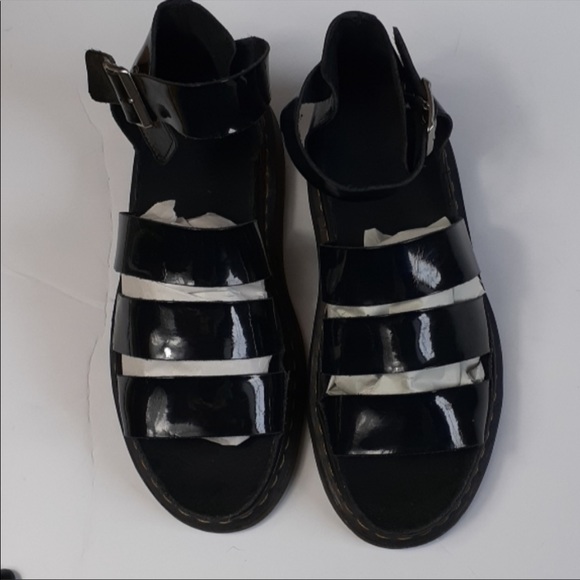 Size 11 Doc marten chelsea sandals - Picture 5 of 5